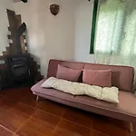 La Casita De Nyaraló