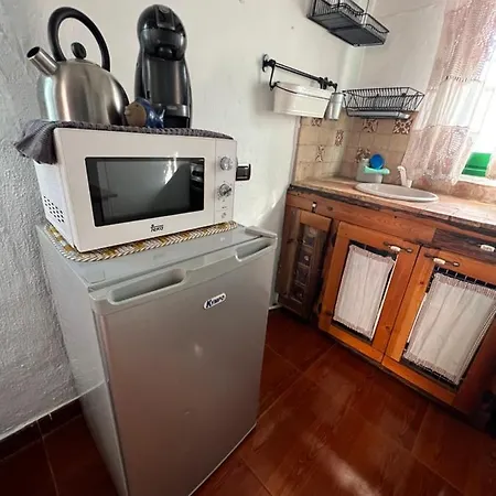 La Casita De *